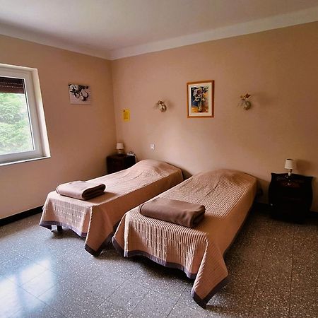 La Maison Du Soleil Saint-Gauderic Екстер'єр фото